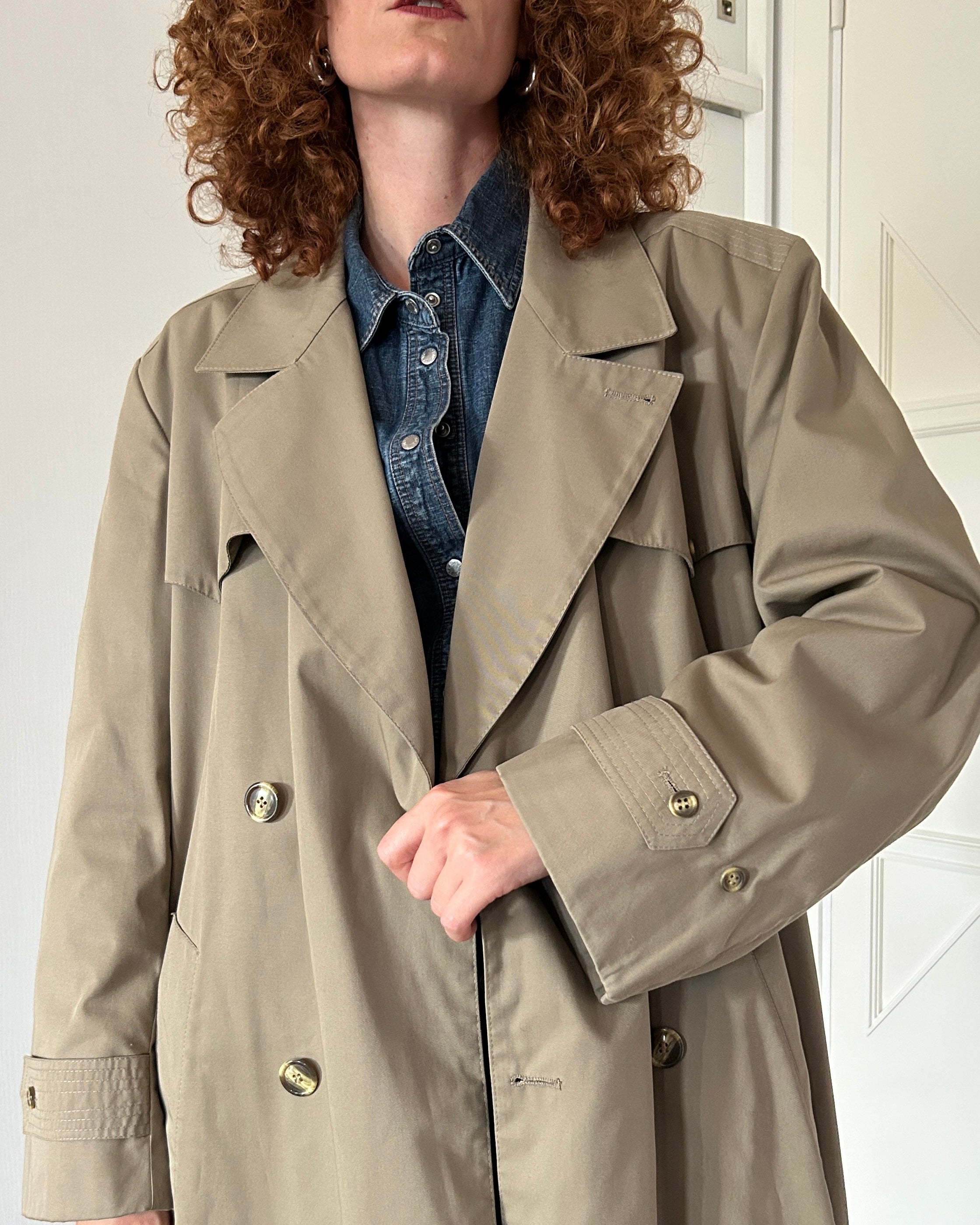 Trench Cosmopolitan