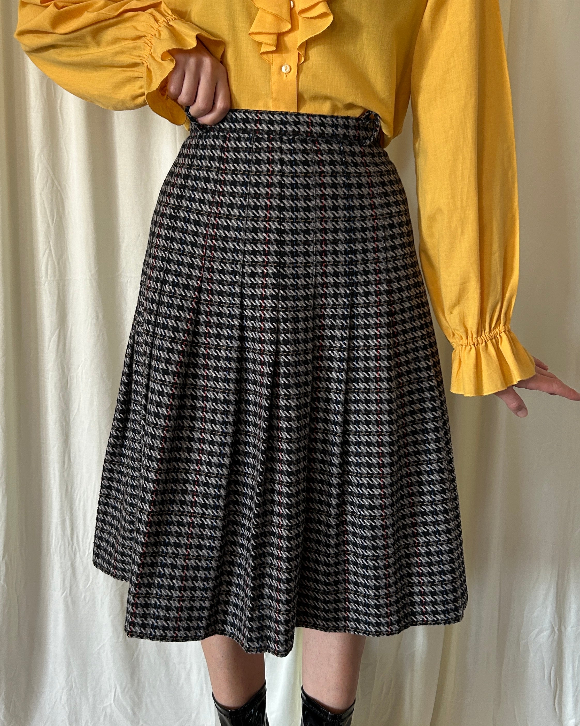 Curly Vintage