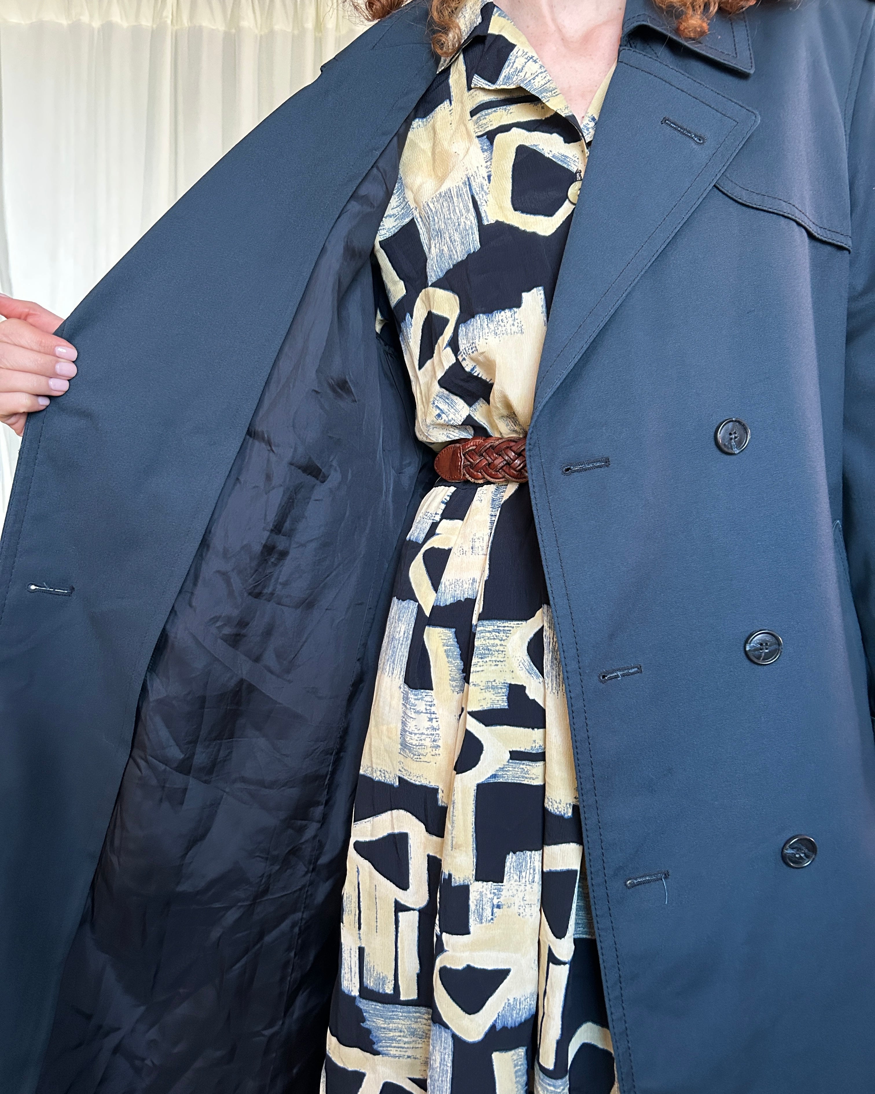 Trench blue