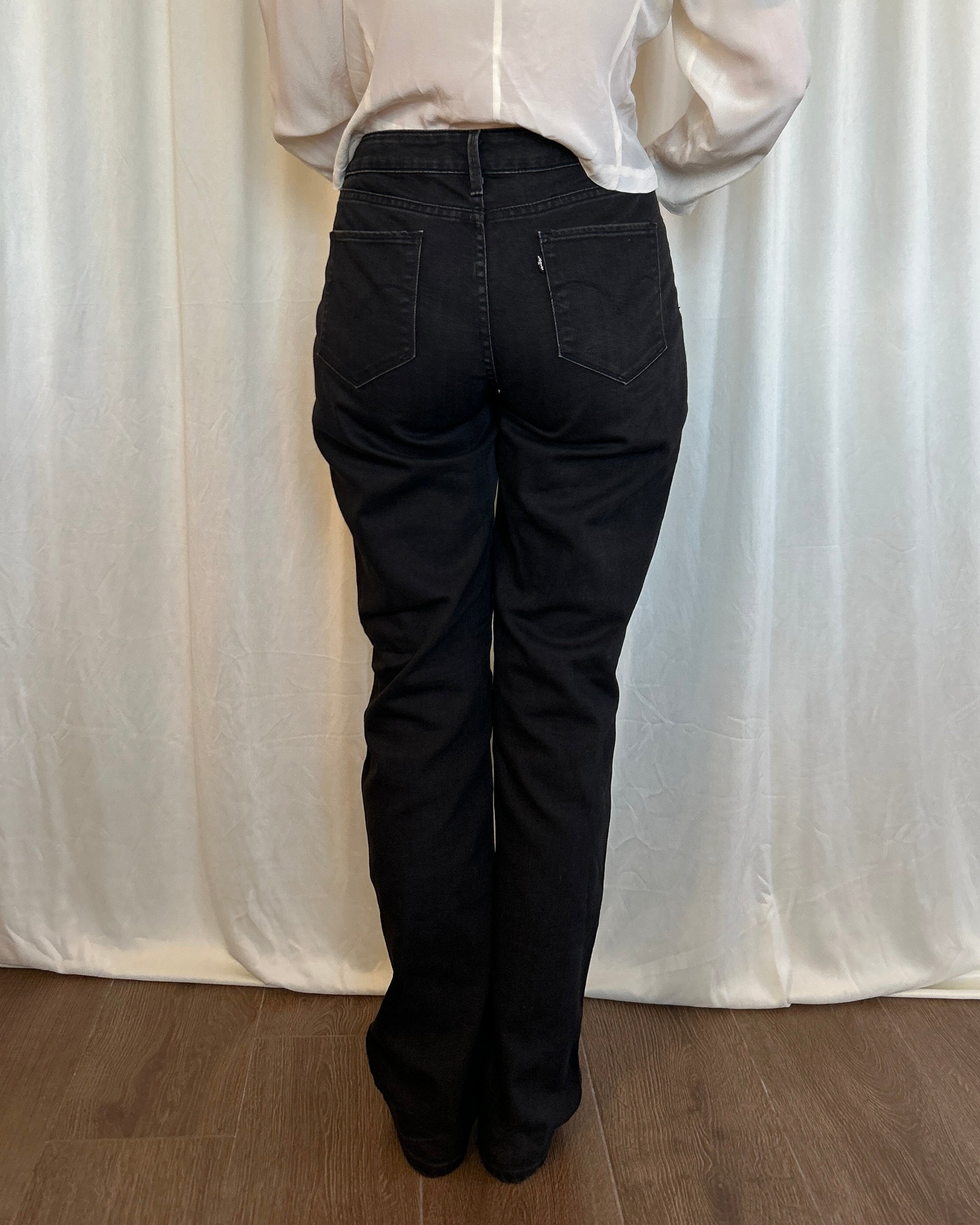 Levi’s Bold curve
