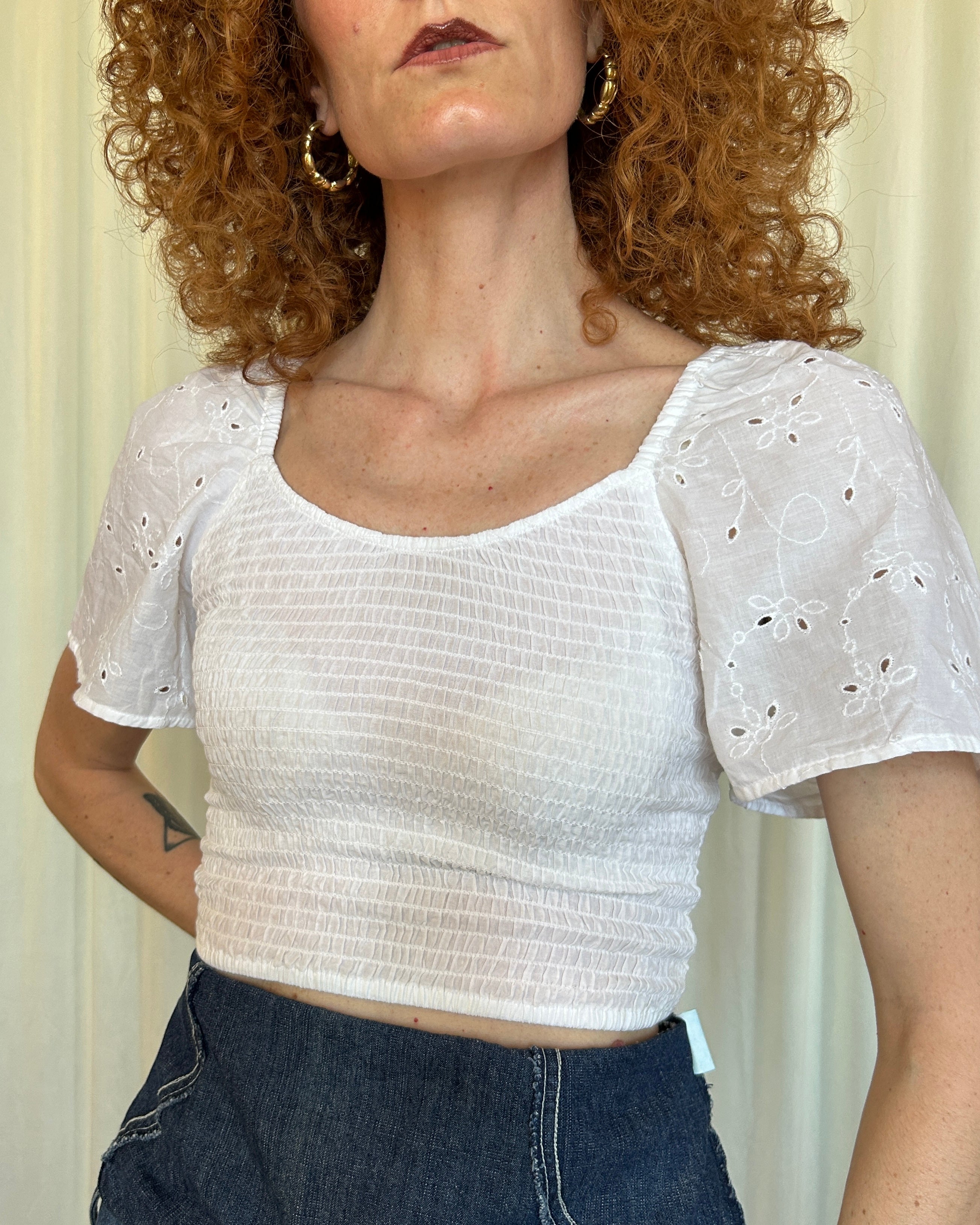 Crop top ricamo