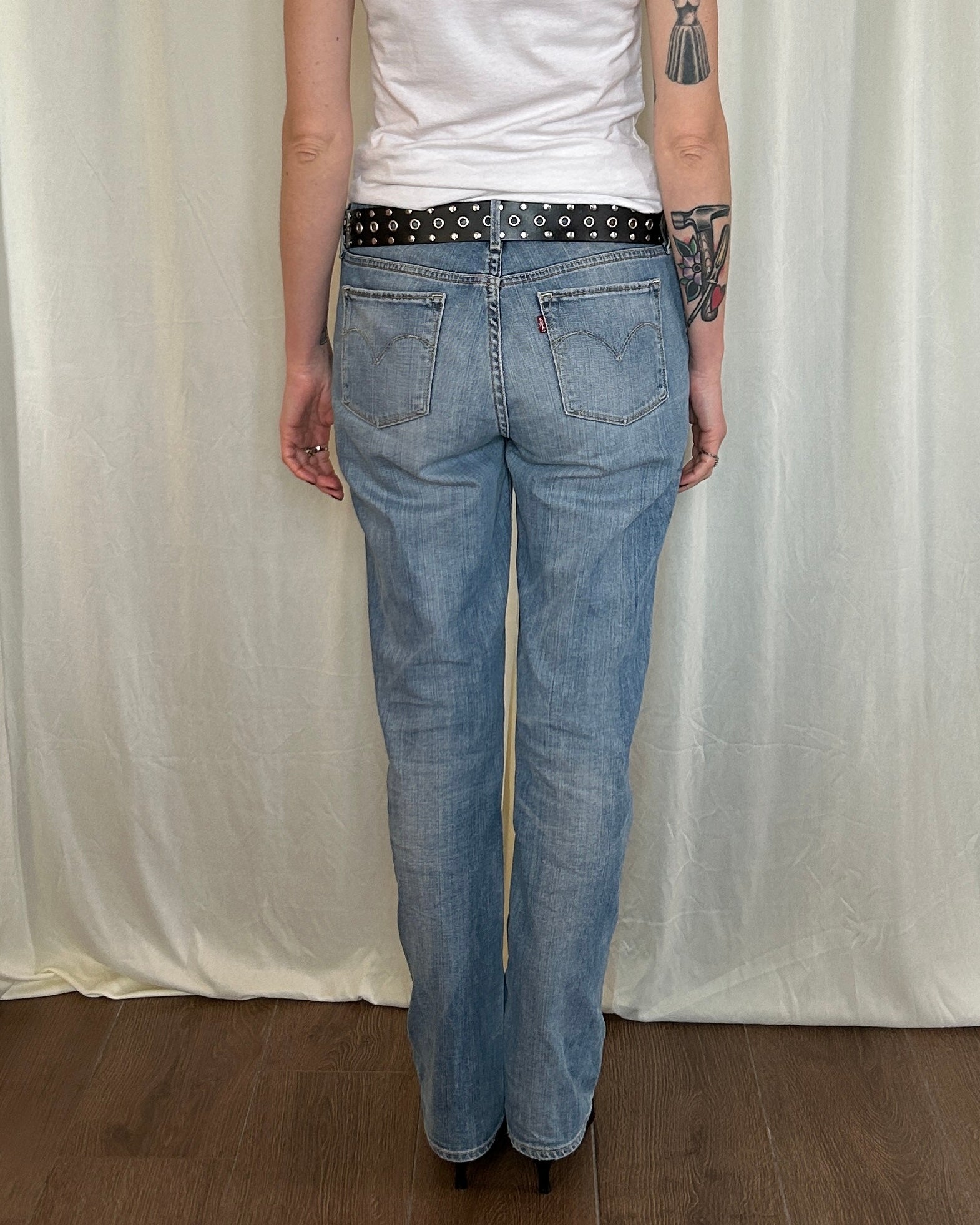 Levi’s Slight Curve