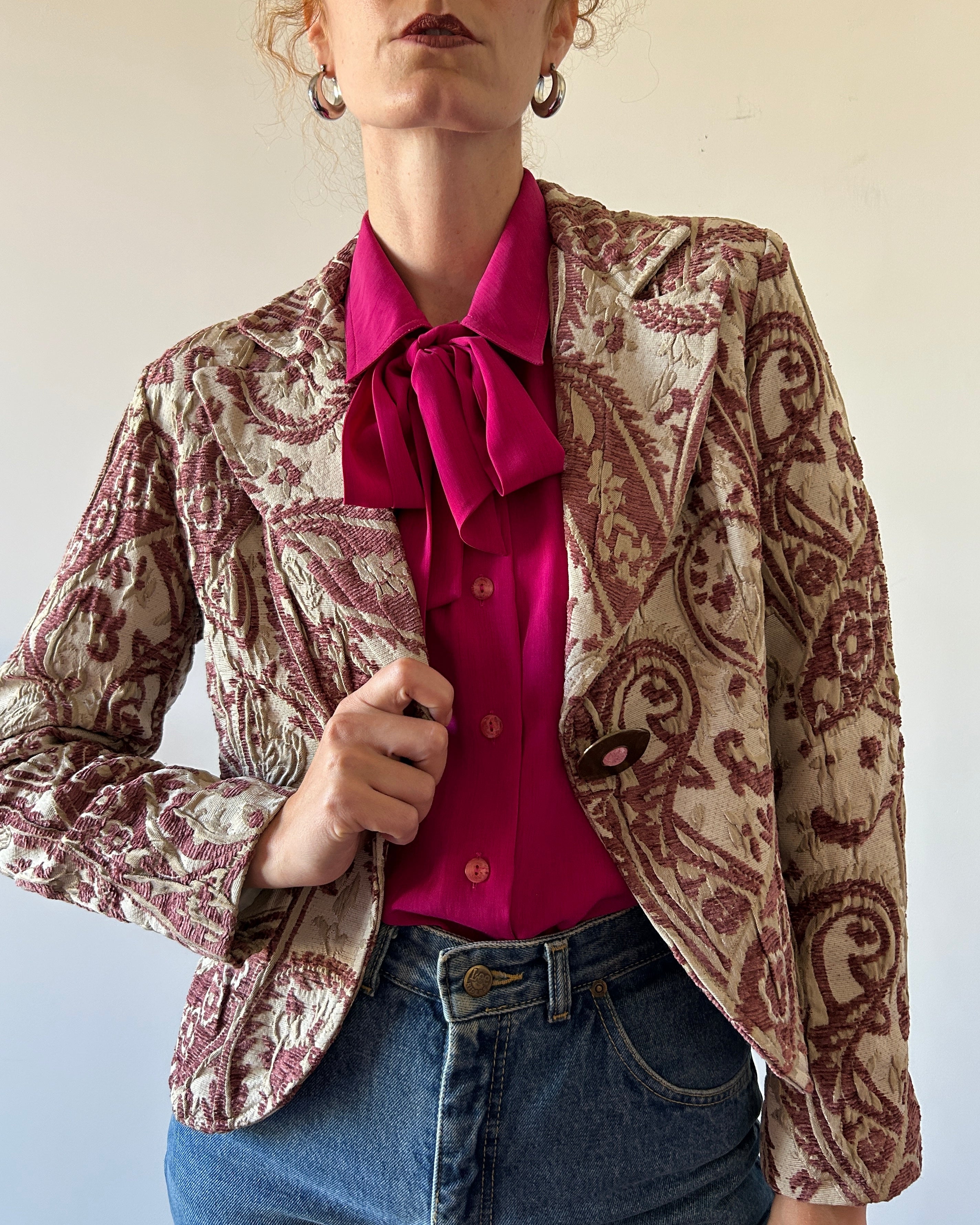 Curly Vintage