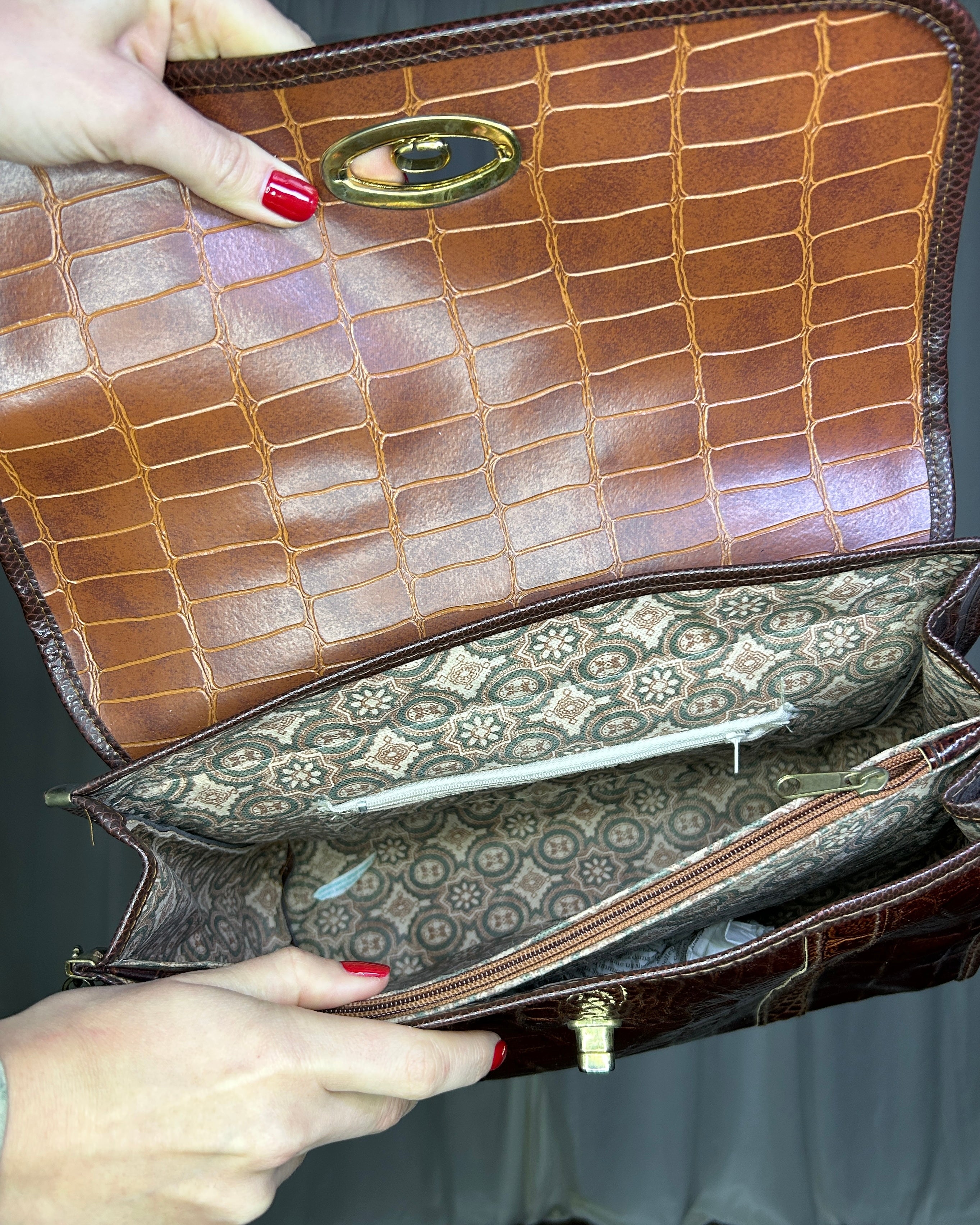 Borsa martellata marrone