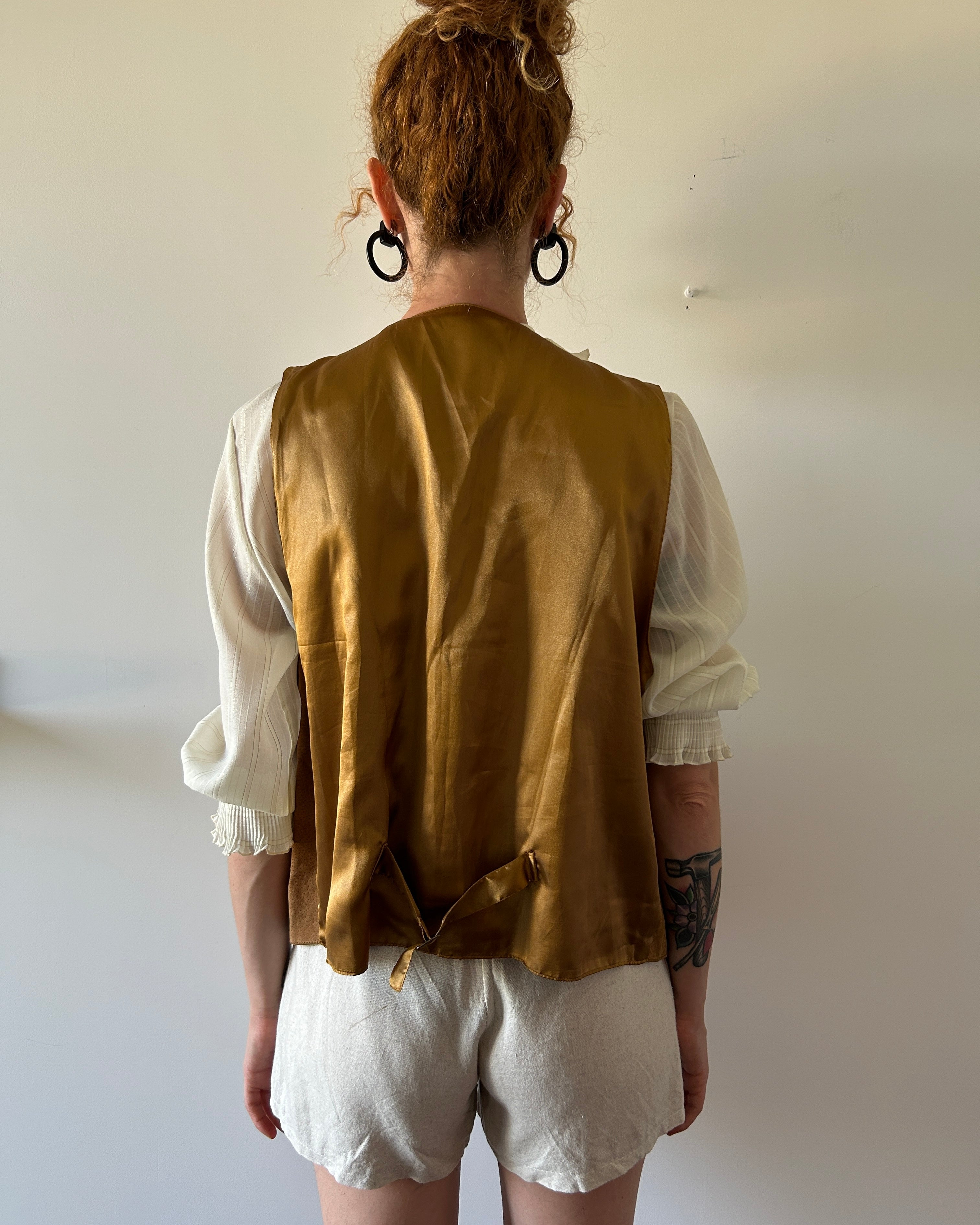 Gilet scamosciato
