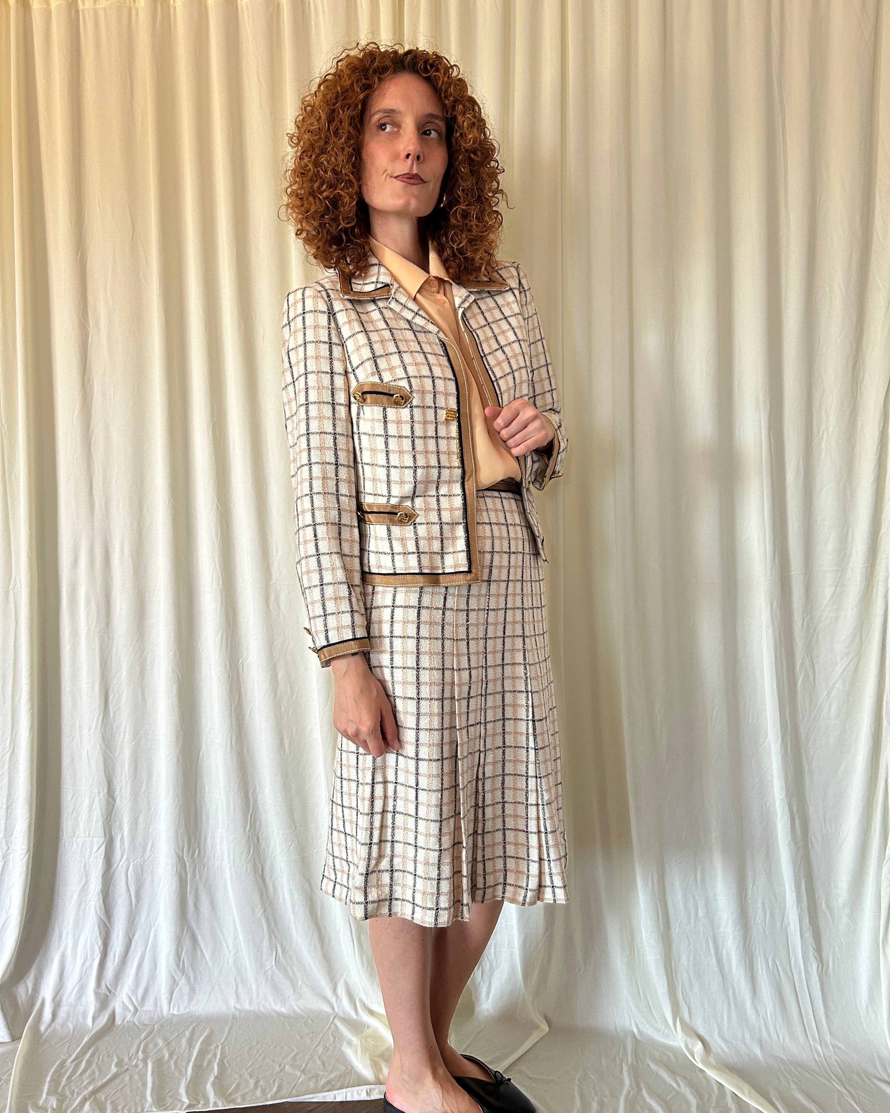 Curly Vintage